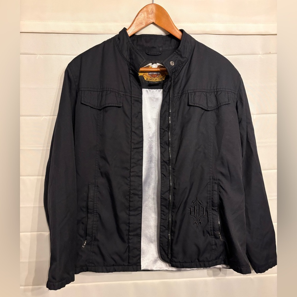 Vintage Women’s Harley-Davidson Black Lightweight Embroidered Jacket